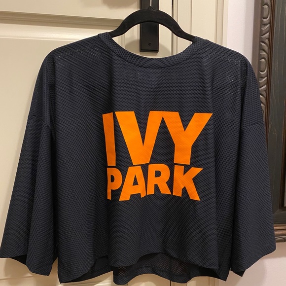 IVY PARK Tops - Ivy Park mesh crop top!